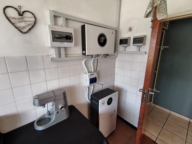 4 Bedroom Property for Sale in Roodia Free State